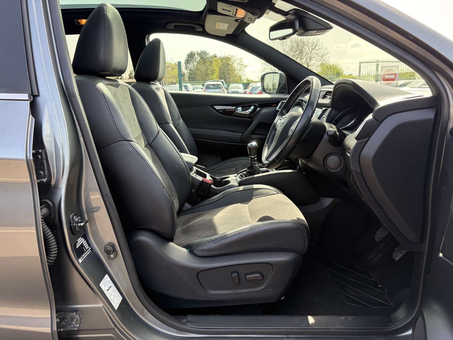 Used Nissan Qashqai 2017 for sale - 78201058: Photo 36