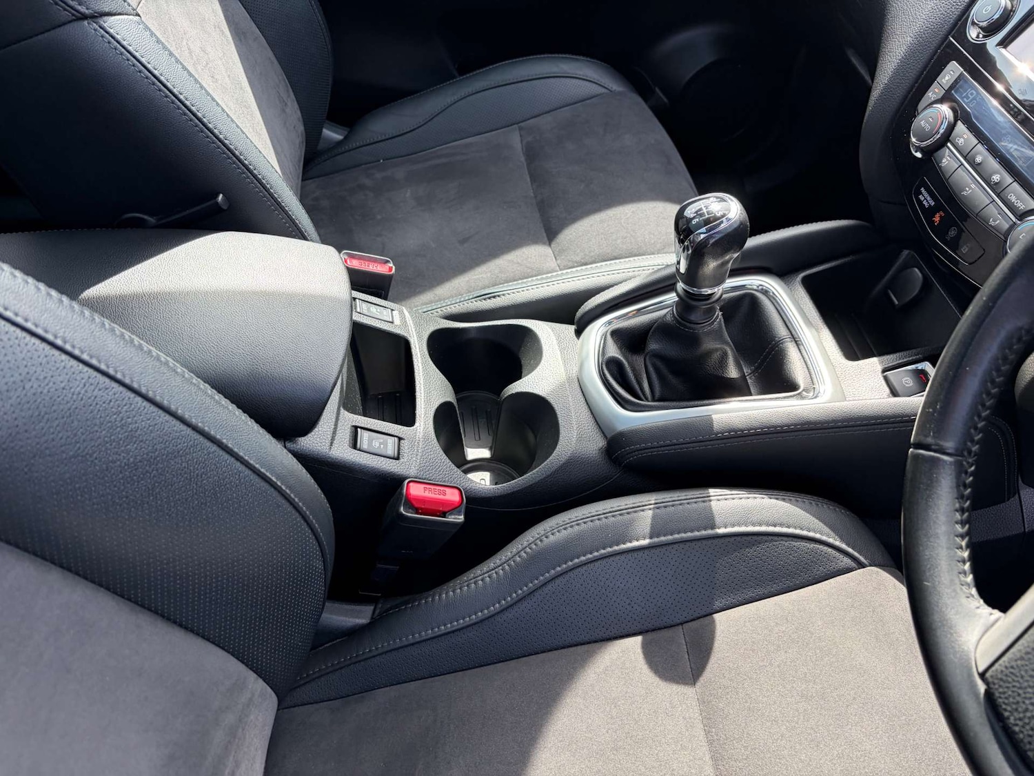 Used Nissan Qashqai 2017 for sale - 78201058: Photo 47