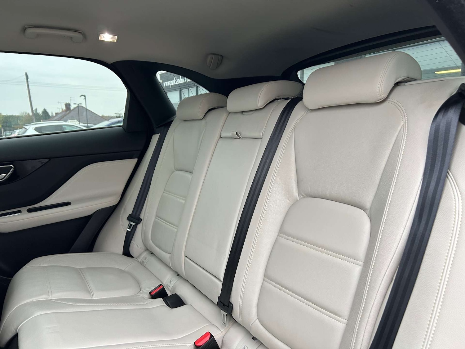 Used Jaguar F-Pace 2017 for sale - 76384150: Photo 18