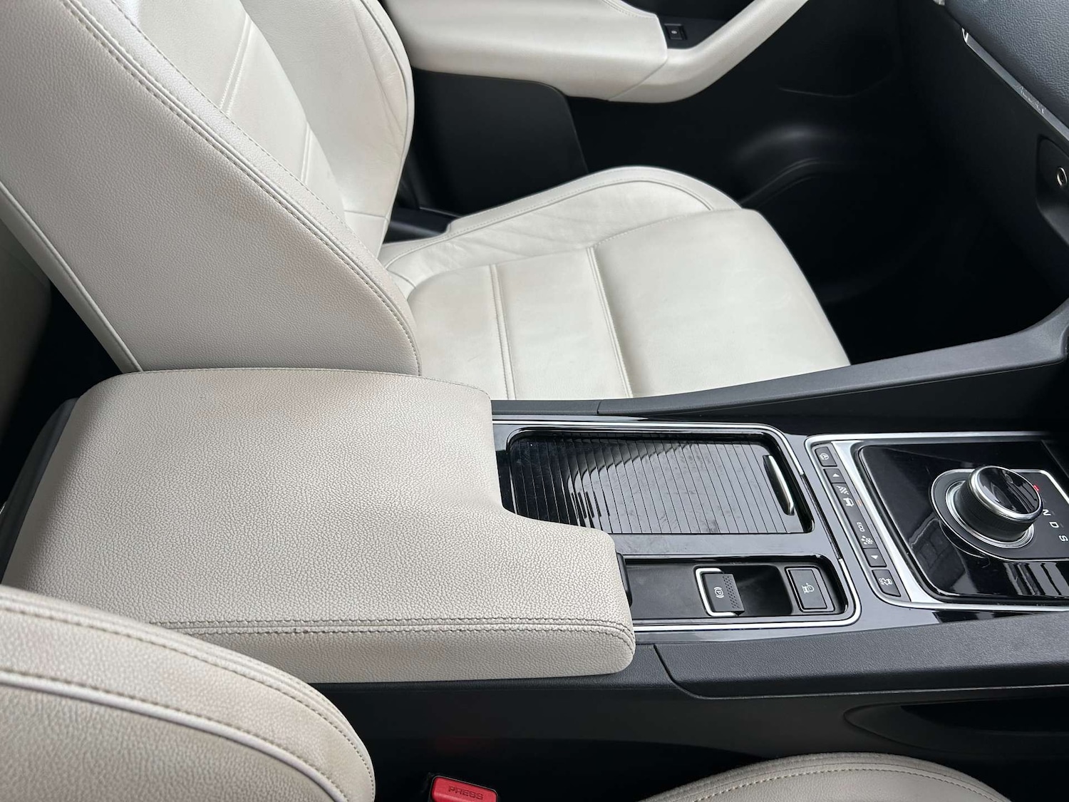 Used Jaguar F-Pace 2017 for sale - 76384150: Photo 49