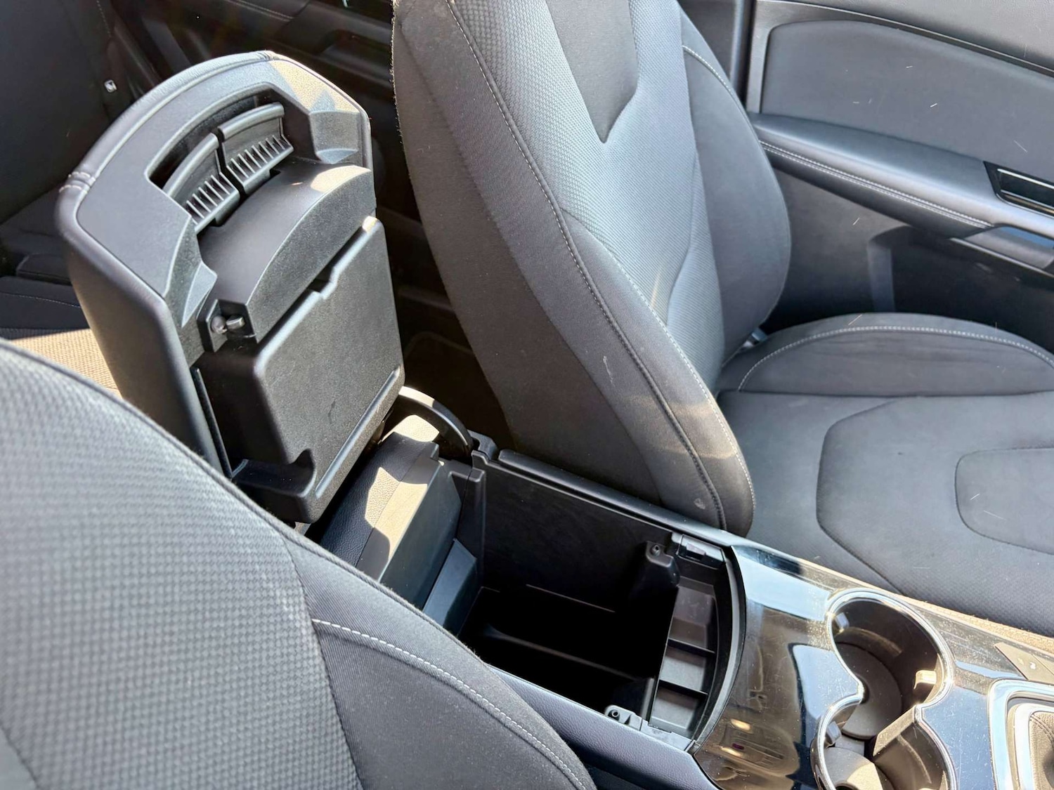 Used Ford S-Max 2021 for sale - 77981978: Photo 50