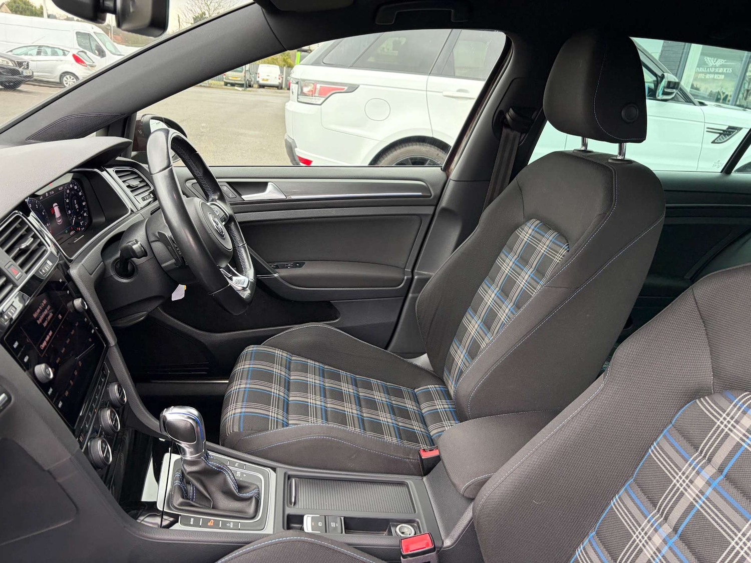 Used Volkswagen Golf 2018 for sale - 77613782: Photo 18