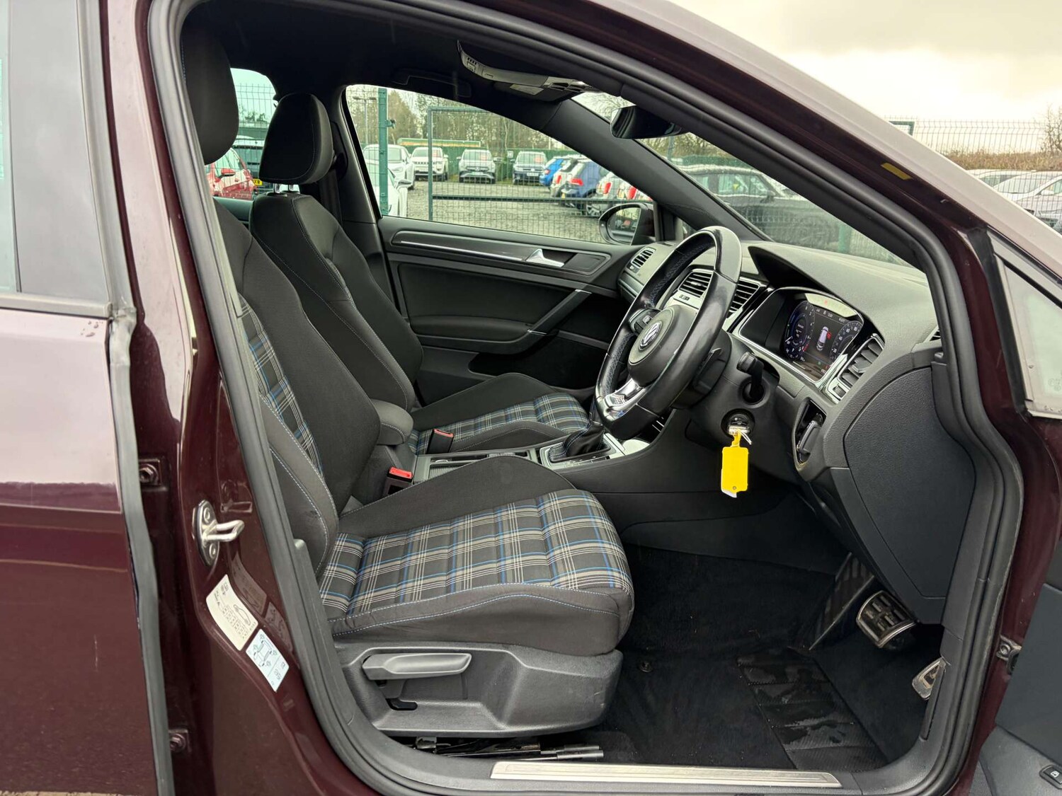 Used Volkswagen Golf 2018 for sale - 77613782: Photo 36