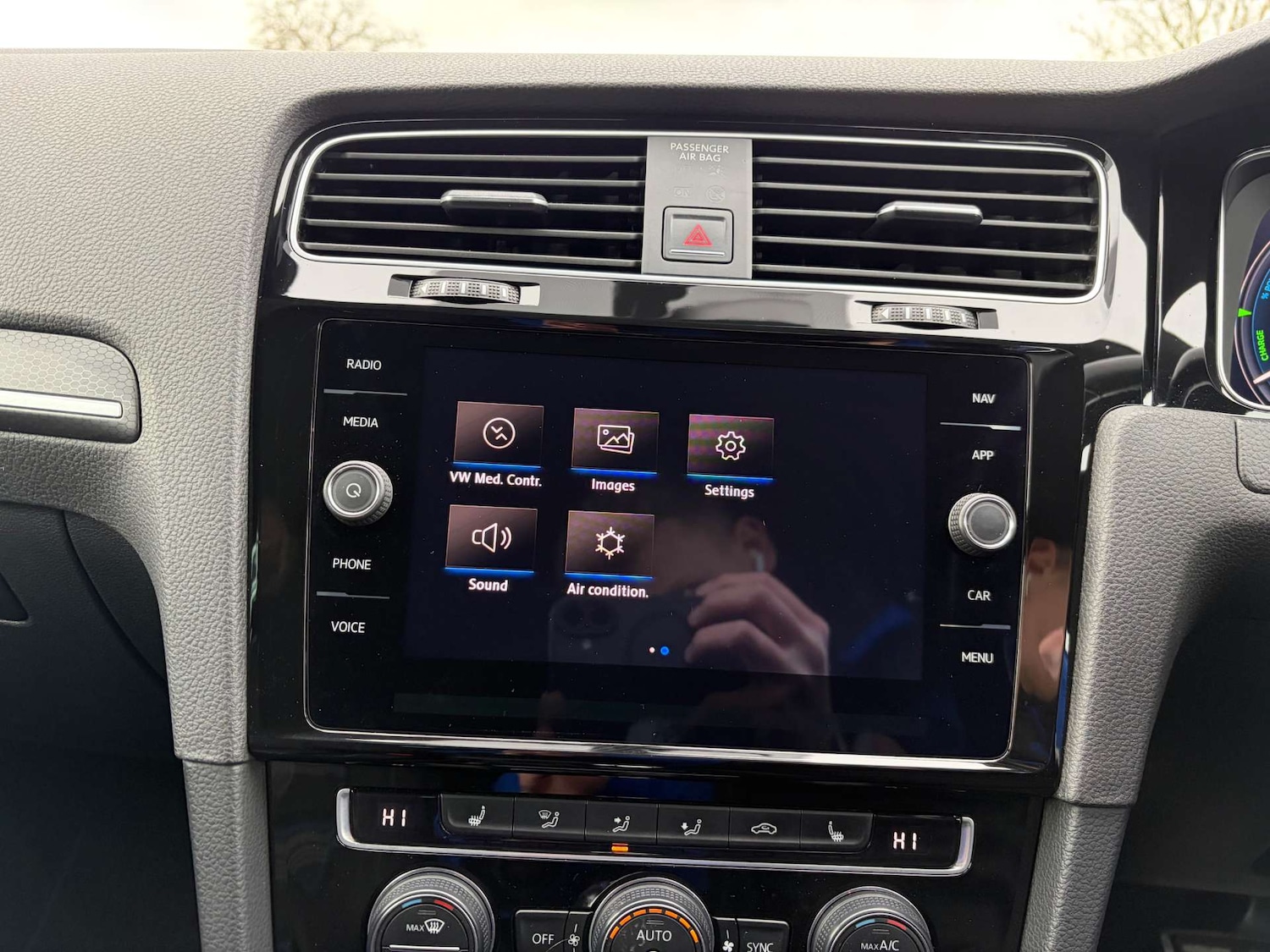 Used Volkswagen Golf 2018 for sale - 77613782: Photo 49