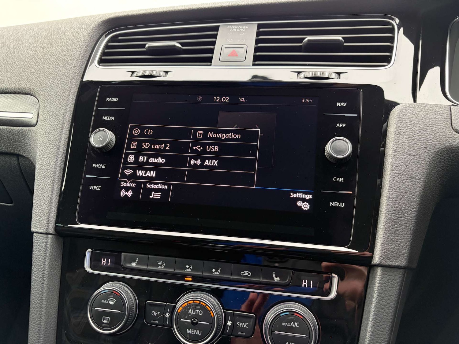 Used Volkswagen Golf 2018 for sale - 77613782: Photo 53