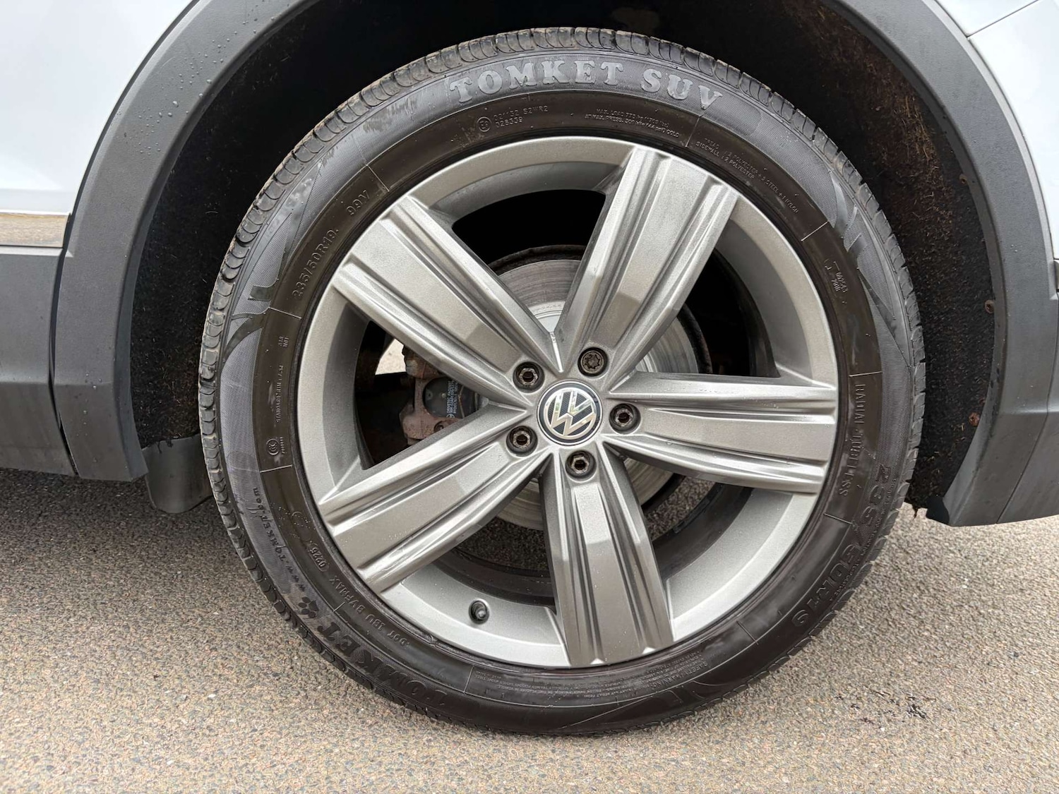 Used Volkswagen Tiguan 2018 for sale - 77428233: Photo 11