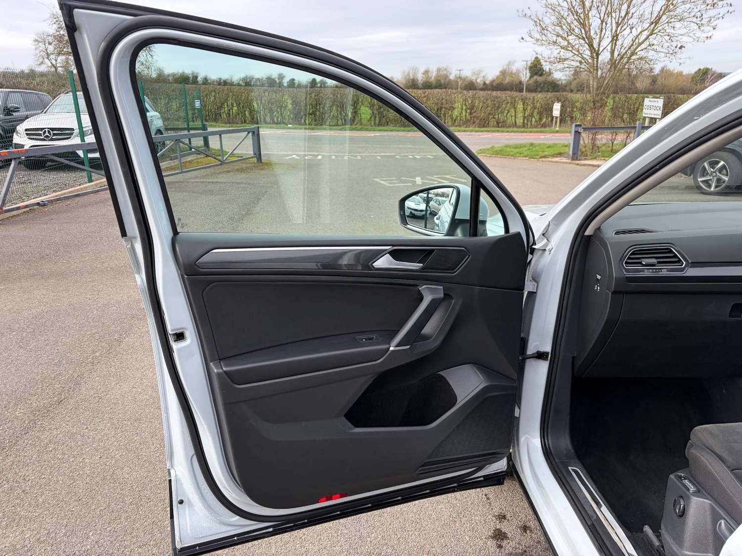 Used Volkswagen Tiguan 2018 for sale - 77428233: Photo 13