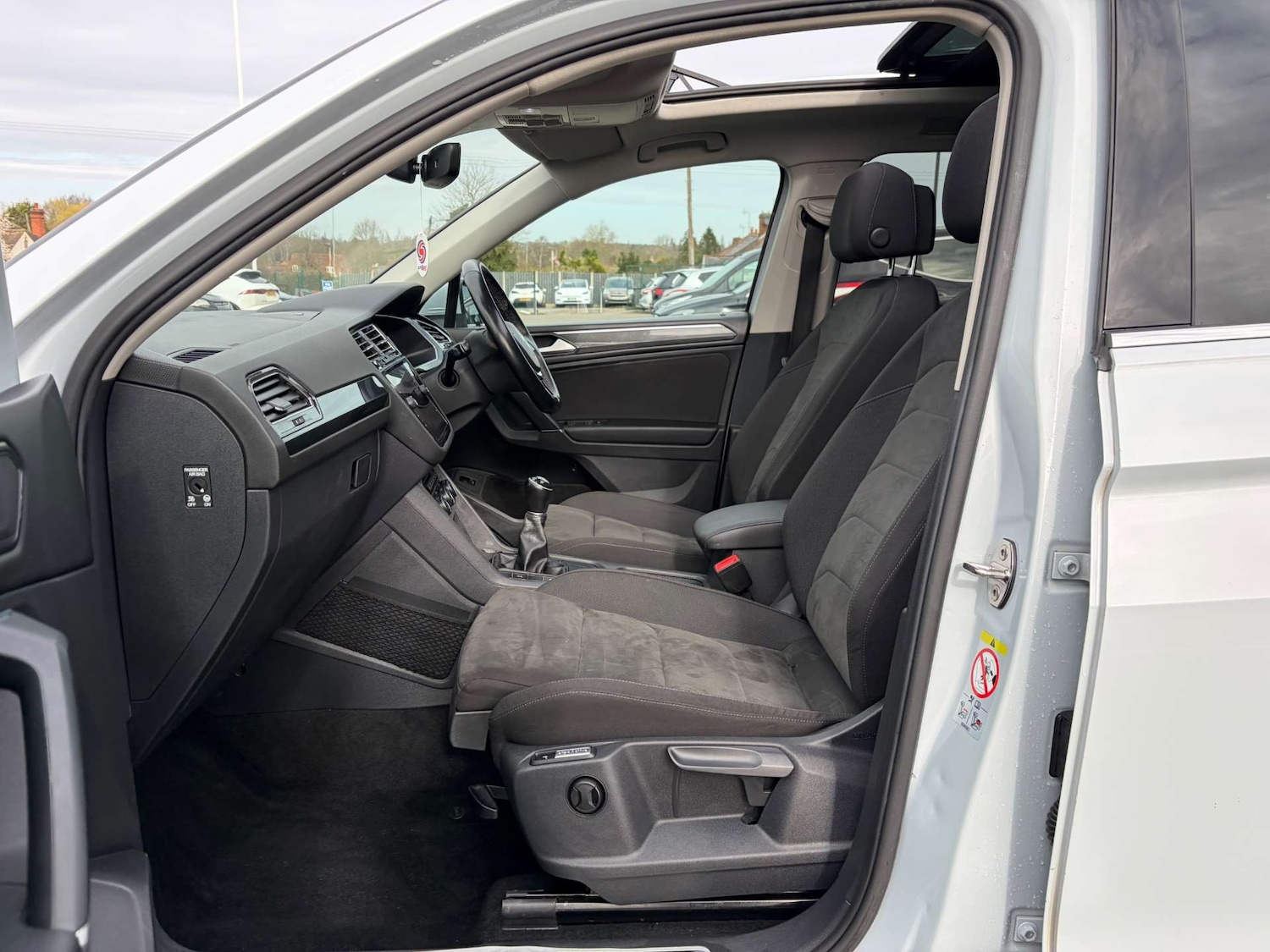 Used Volkswagen Tiguan 2018 for sale - 77428233: Photo 14