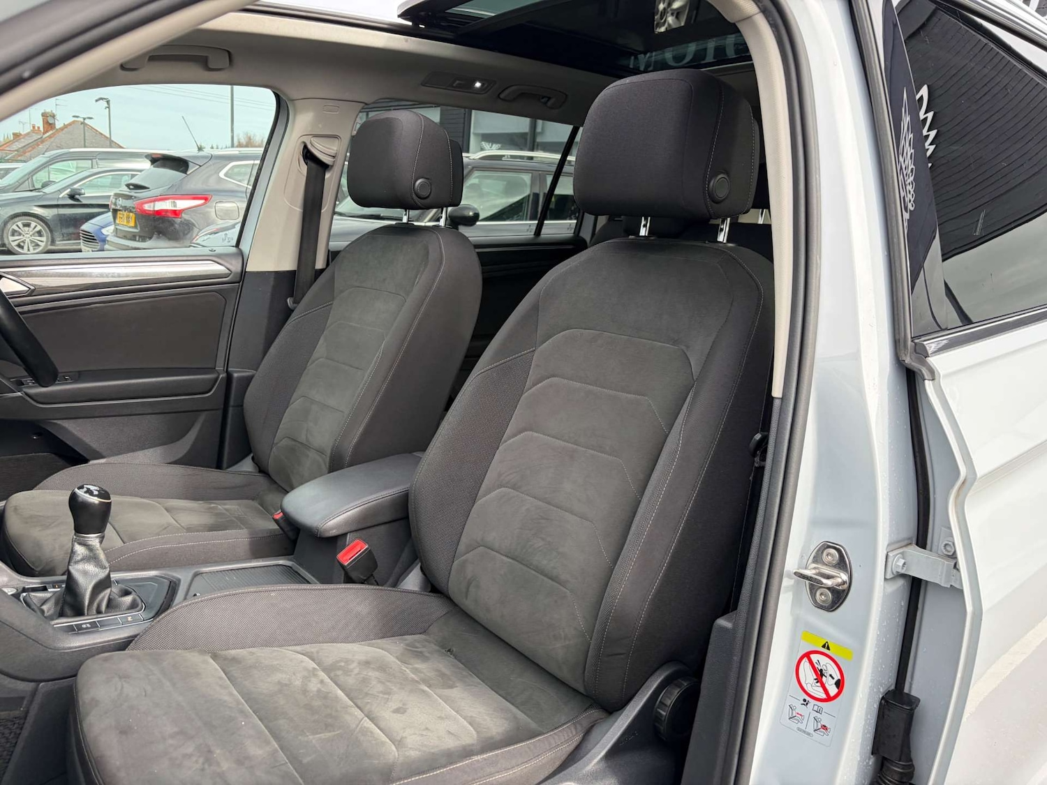 Used Volkswagen Tiguan 2018 for sale - 77428233: Photo 15