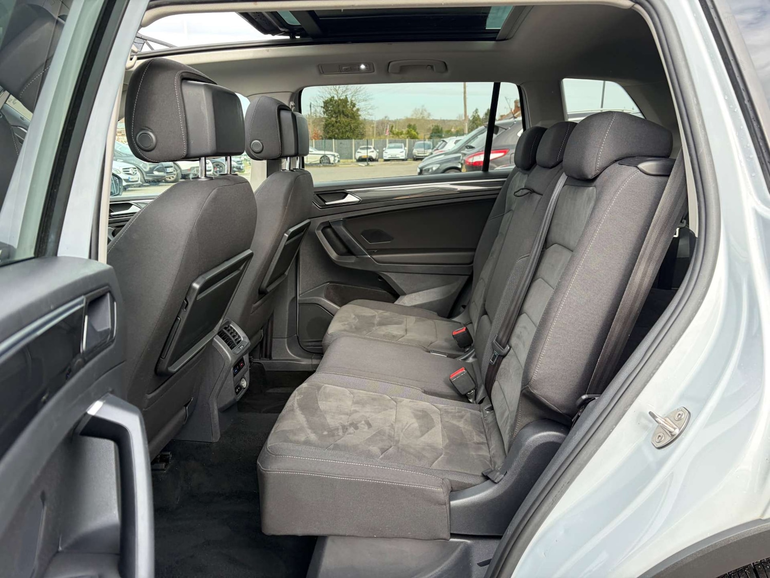 Used Volkswagen Tiguan 2018 for sale - 77428233: Photo 19