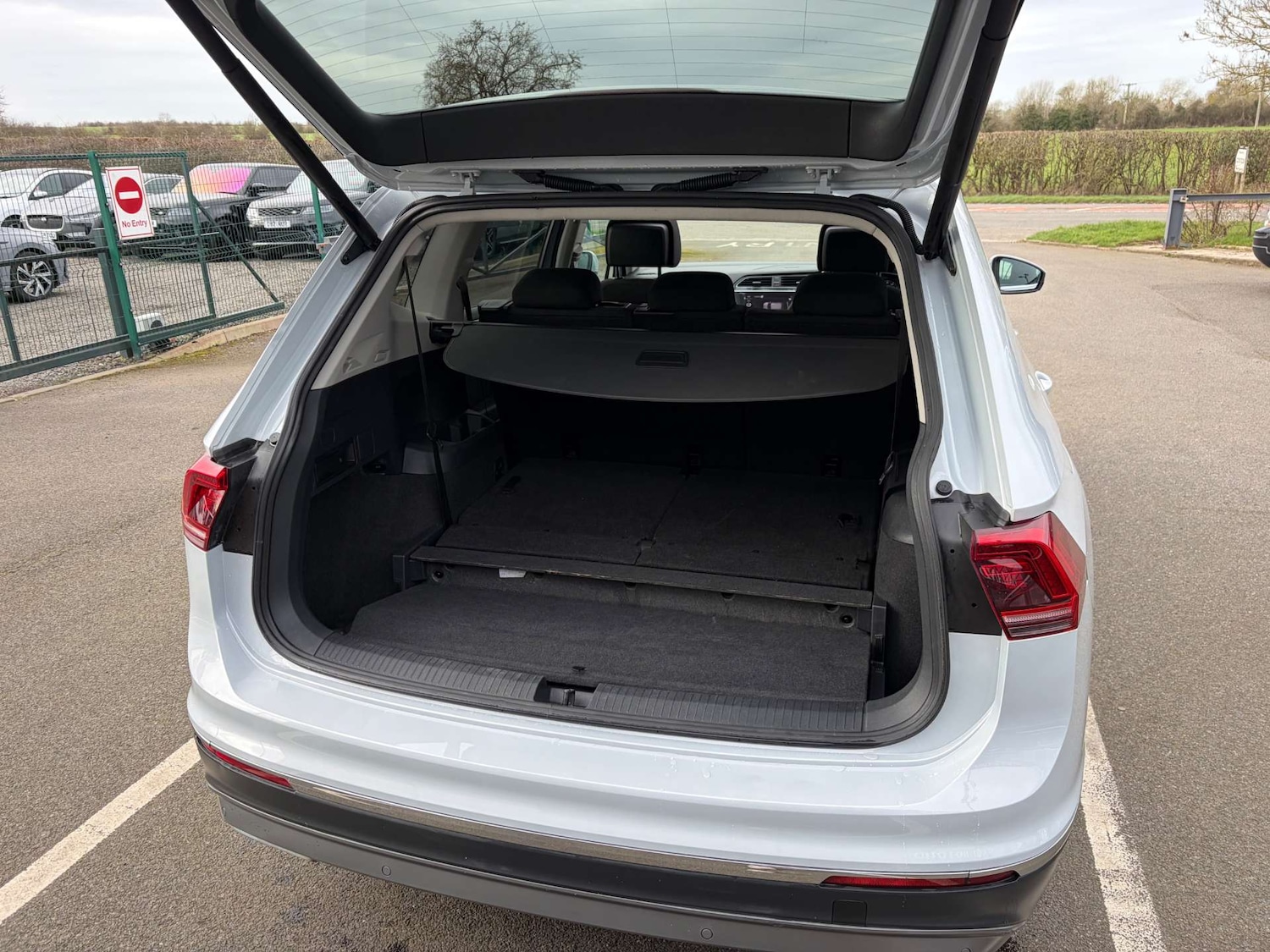 Used Volkswagen Tiguan 2018 for sale - 77428233: Photo 27