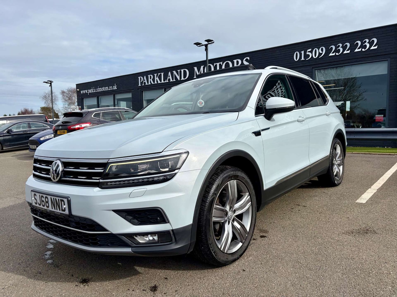 Used Volkswagen Tiguan 2018 for sale - 77428233: Photo 3