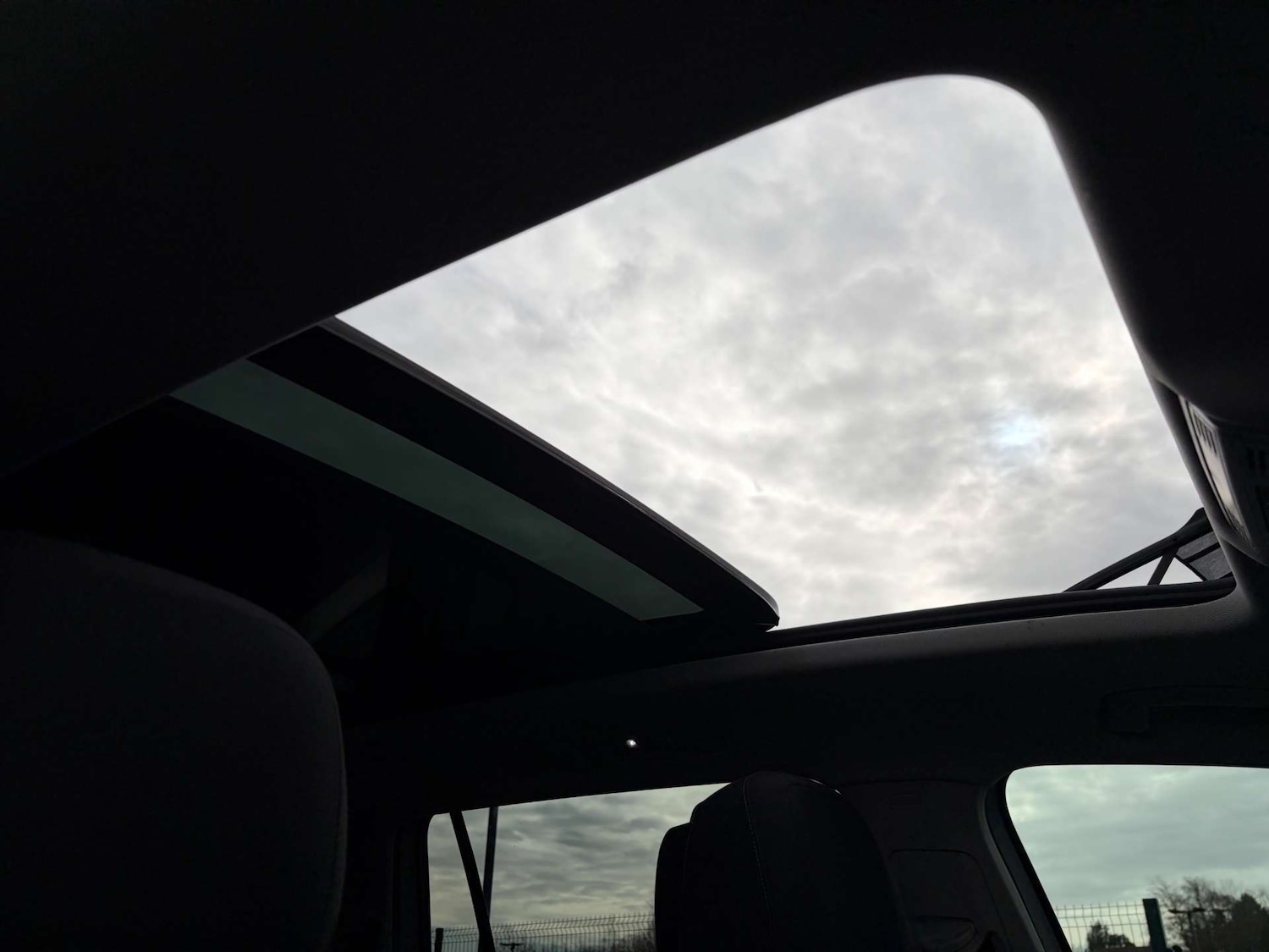 Used Volkswagen Tiguan 2018 for sale - 77428233: Photo 42