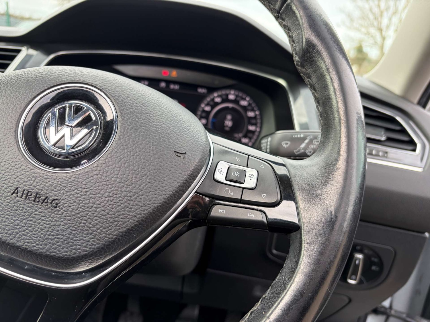 Used Volkswagen Tiguan 2018 for sale - 77428233: Photo 48