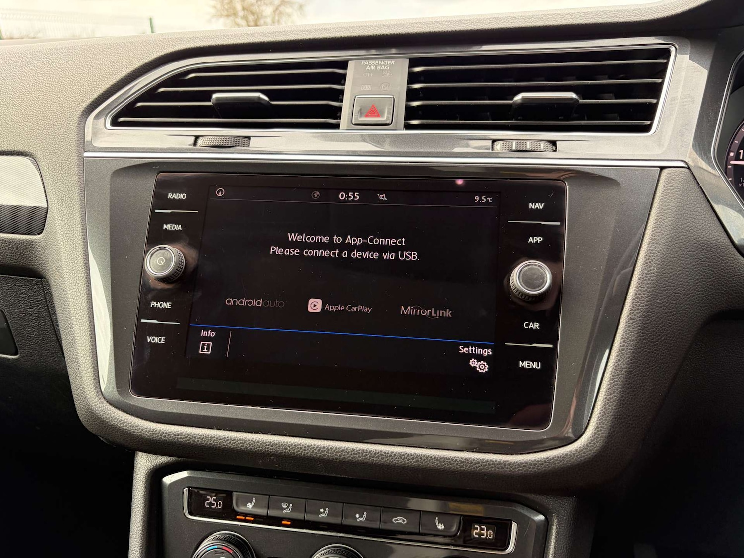 Used Volkswagen Tiguan 2018 for sale - 77428233: Photo 62