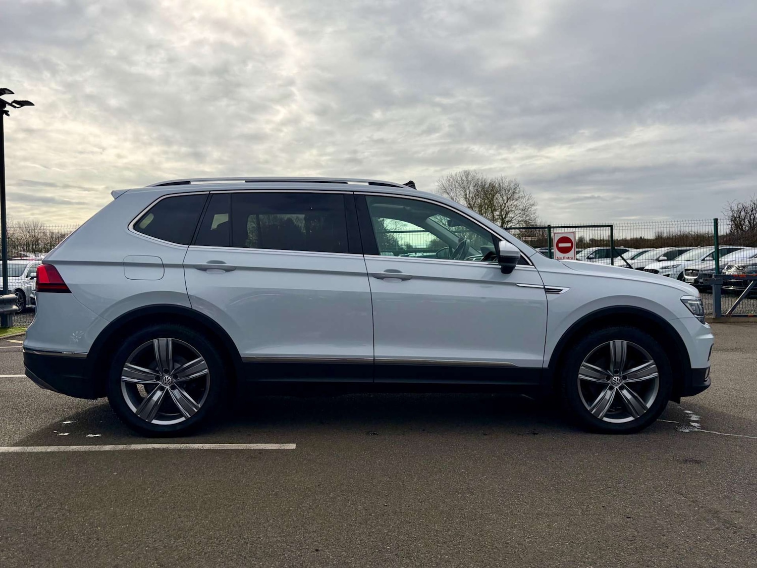 Used Volkswagen Tiguan 2018 for sale - 77428233: Photo 8