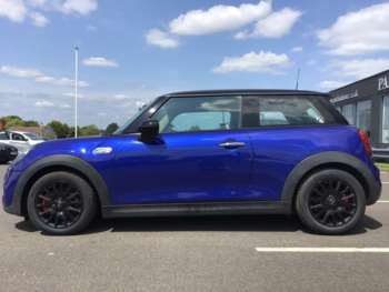 Used MINI Hatch 2018 for sale - 75134996: Photo