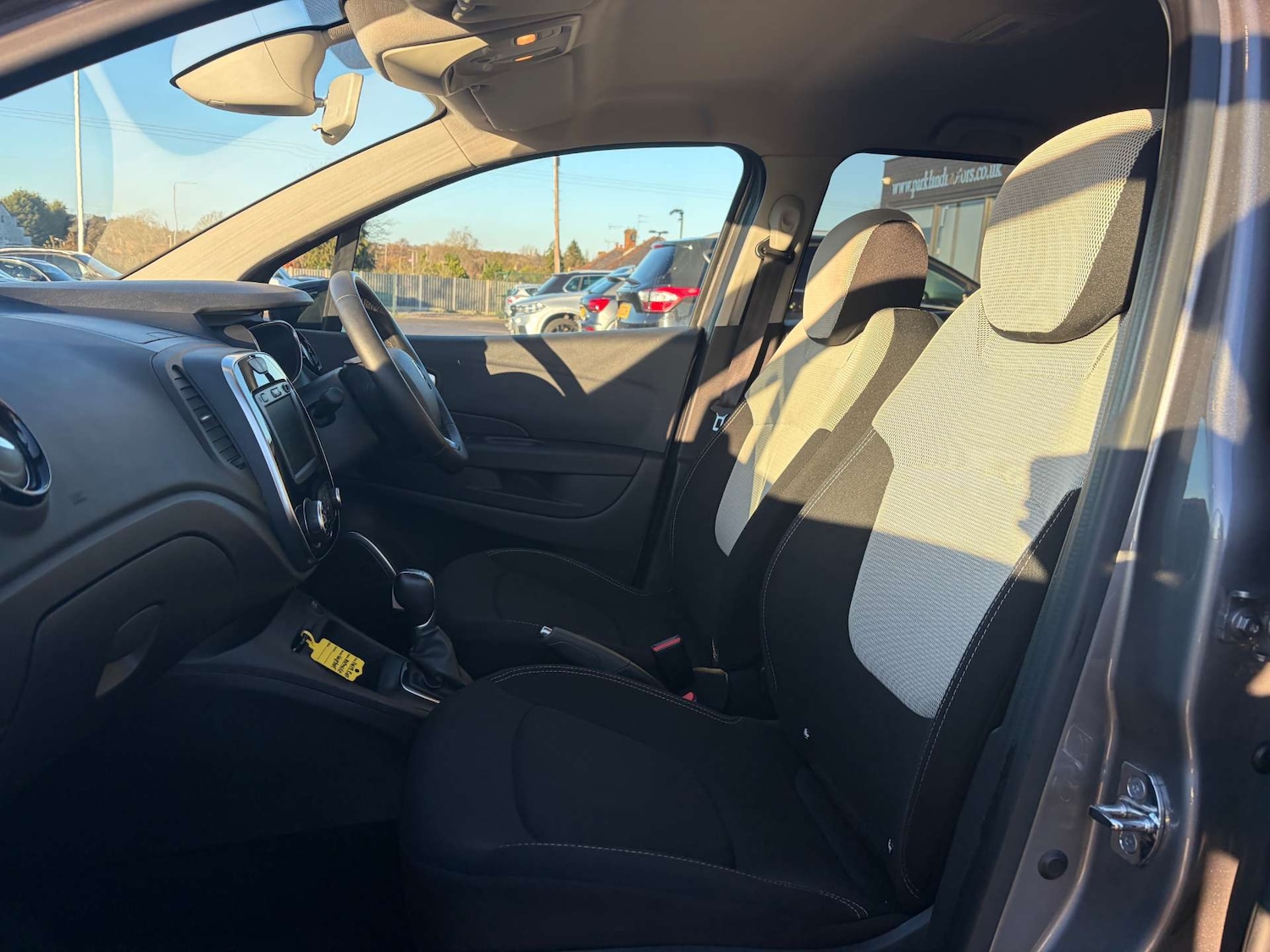 Used Renault Captur 2019 for sale - 77162422: Photo 15