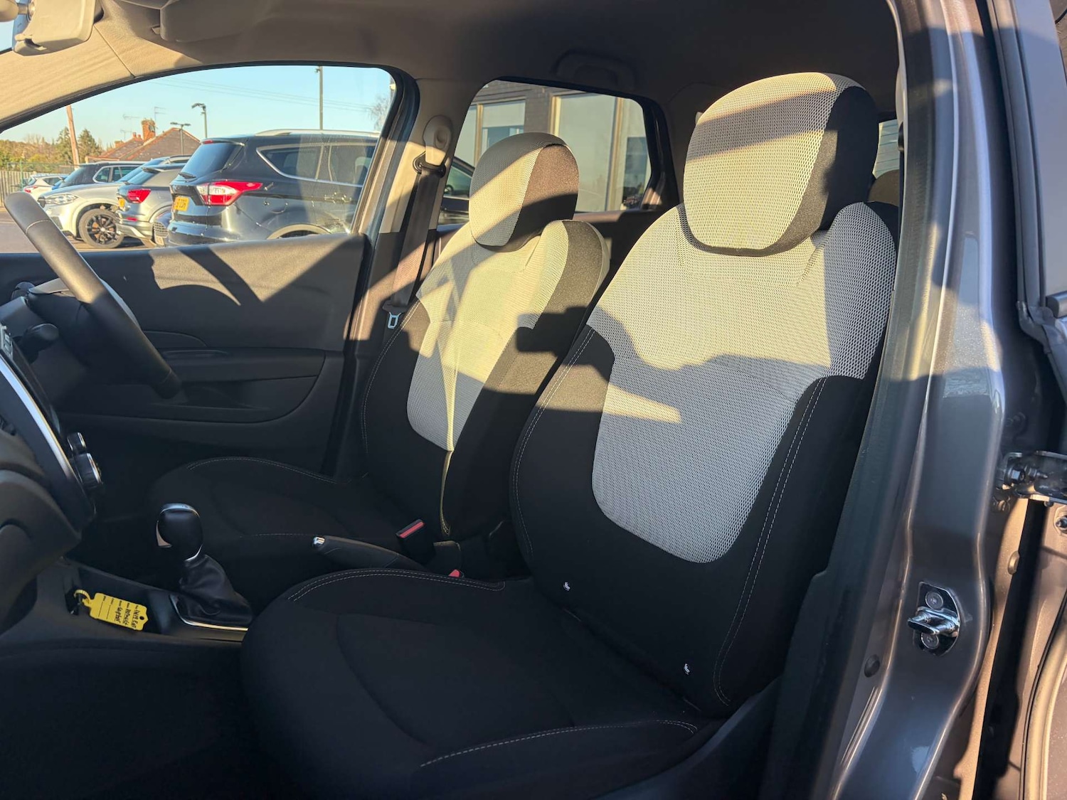 Used Renault Captur 2019 for sale - 77162422: Photo 17