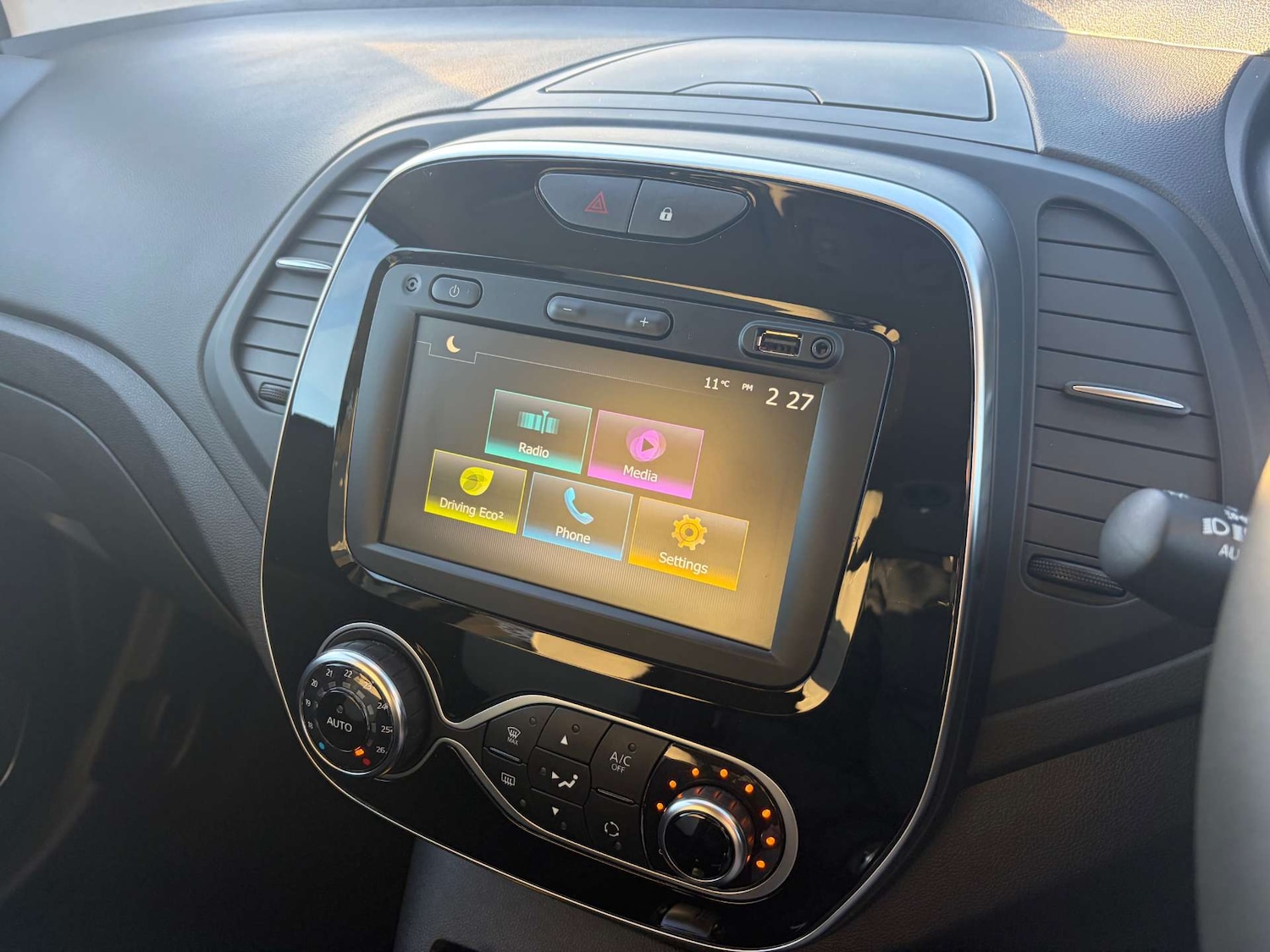 Used Renault Captur 2019 for sale - 77162422: Photo 52