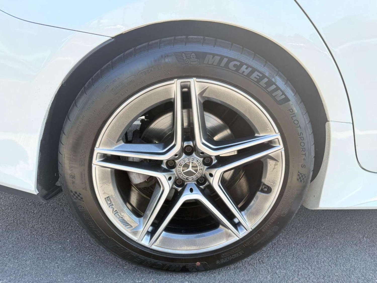 Used Mercedes-Benz CLS 2019 for sale - 76629571: Photo 9