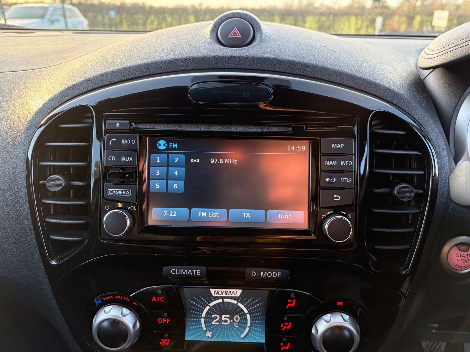 Used Nissan Juke 2018 for sale - 77483342: Photo 50