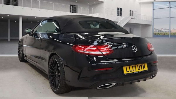 Used Mercedes-Benz C-Class 2017 for sale - 76073750: Photo 3