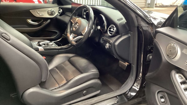 Used Mercedes-Benz C-Class 2017 for sale - 76073750: Photo 9