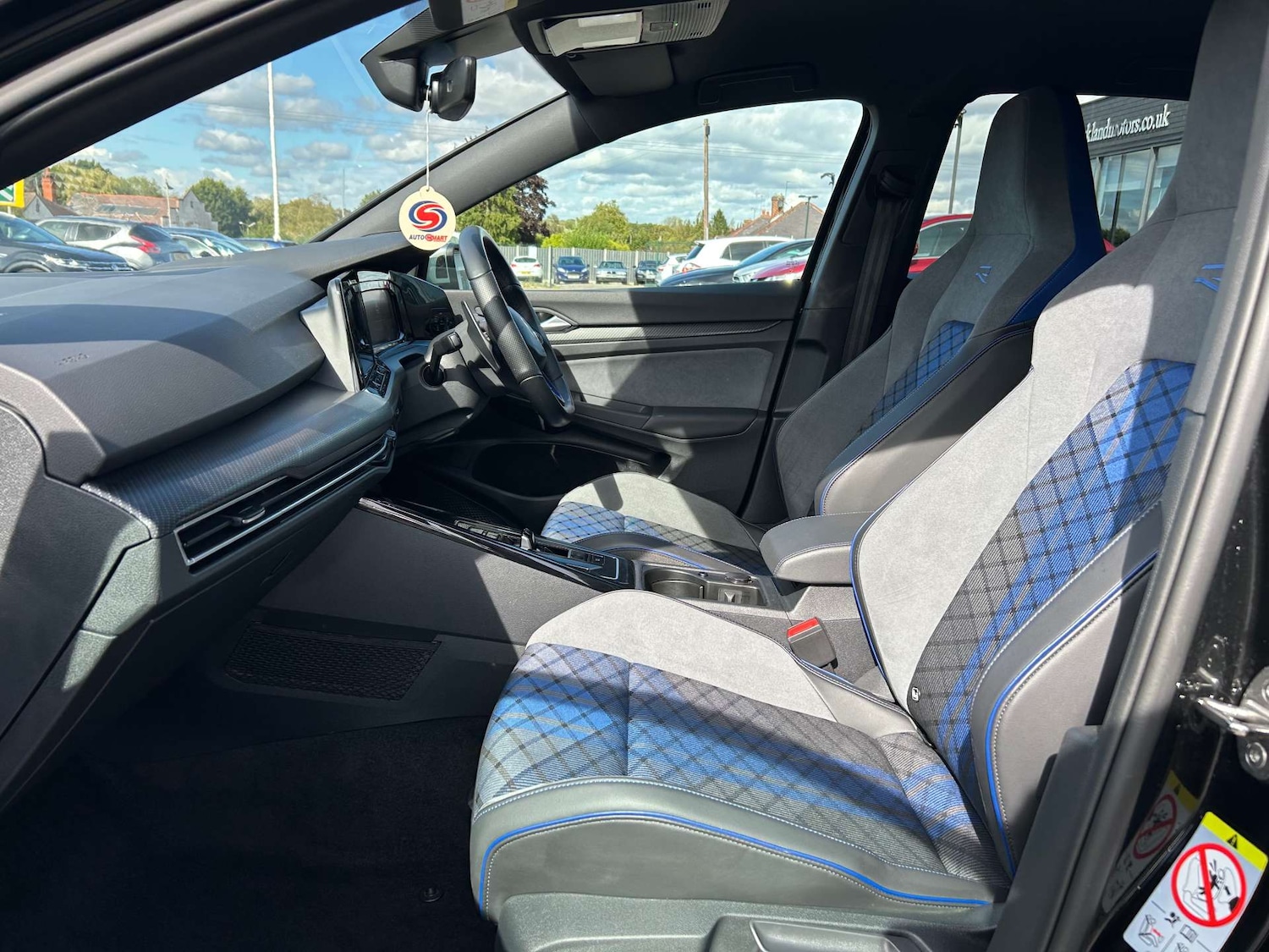 Used Volkswagen Golf 2024 for sale - 77535096: Photo 15