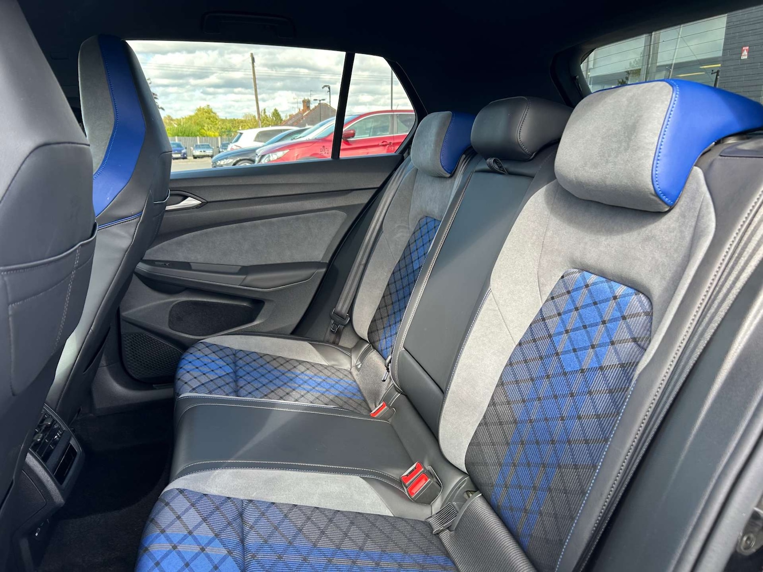 Used Volkswagen Golf 2024 for sale - 77535096: Photo 23