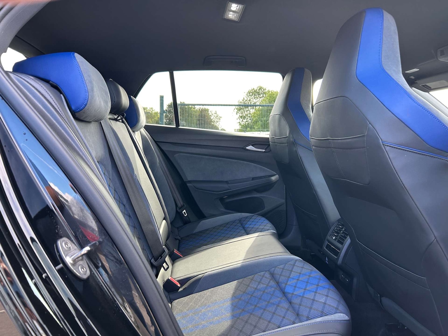 Used Volkswagen Golf 2024 for sale - 77535096: Photo 30