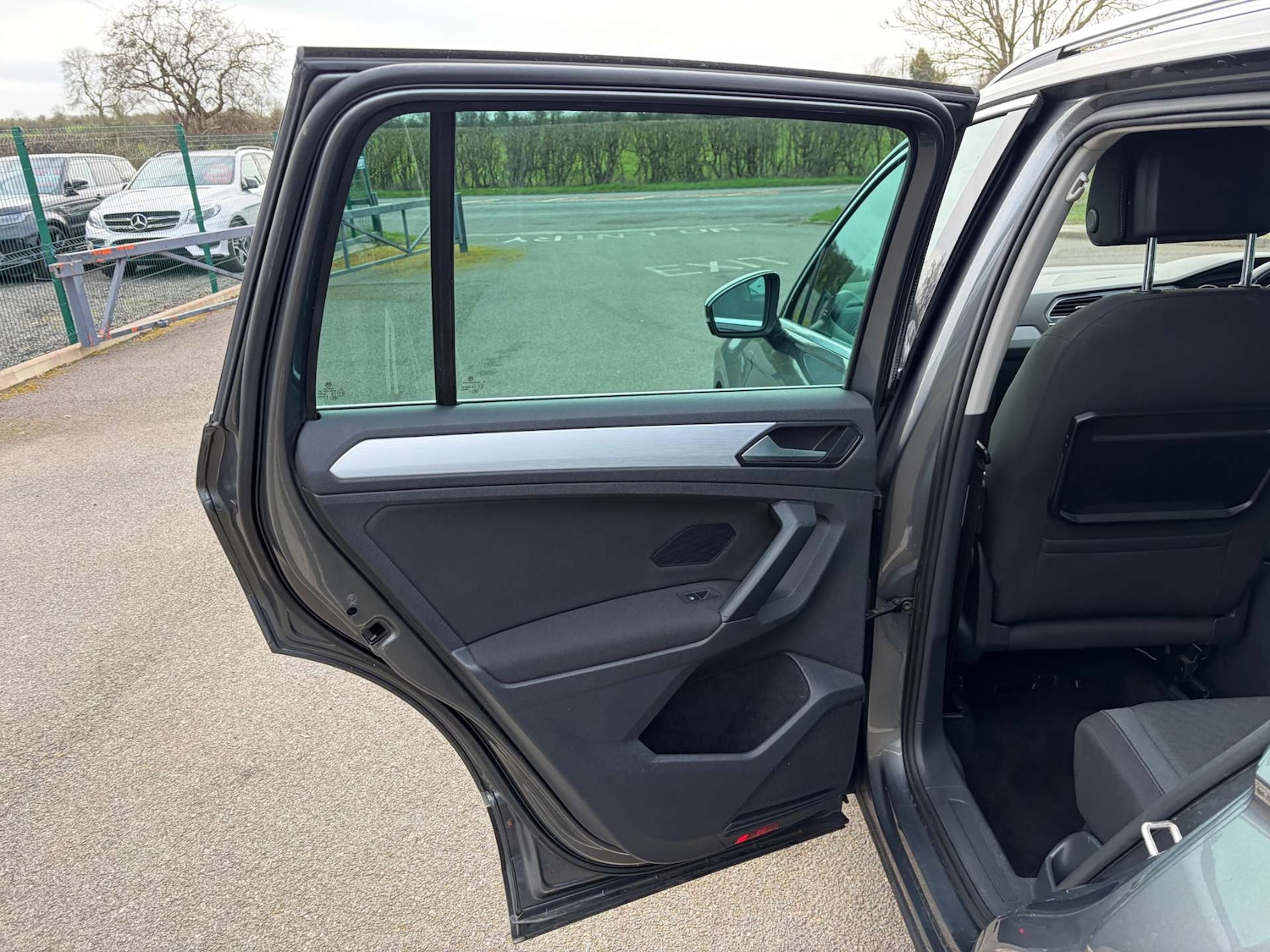 Used Volkswagen Tiguan 2018 for sale - 77551268: Photo 19