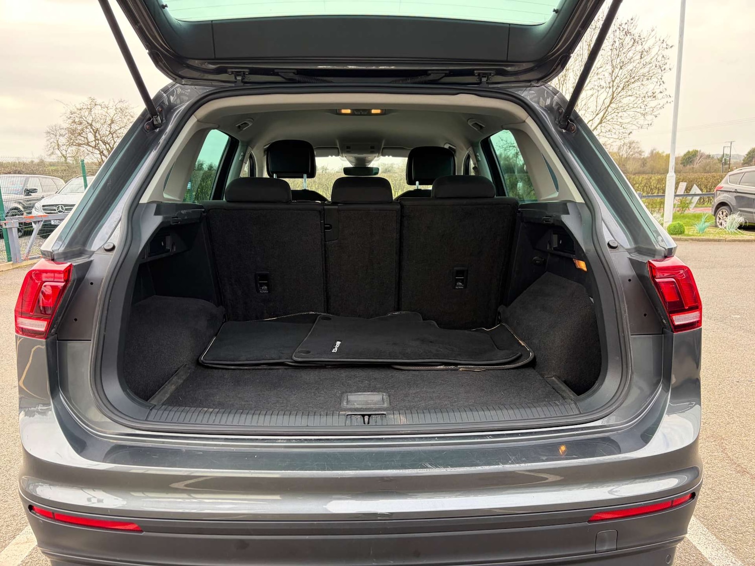 Used Volkswagen Tiguan 2018 for sale - 77551268: Photo 25