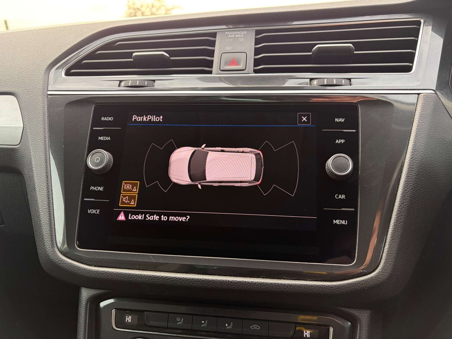 Used Volkswagen Tiguan 2018 for sale - 77551268: Photo 53