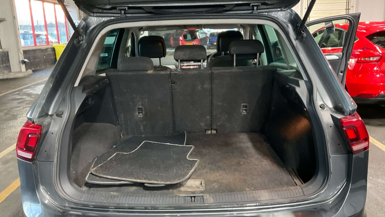 Used Volkswagen Tiguan 2018 for sale - 77551268: Photo 8