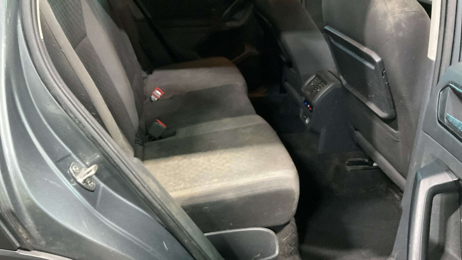 Used Volkswagen Tiguan 2018 for sale - 77551268: Photo 9