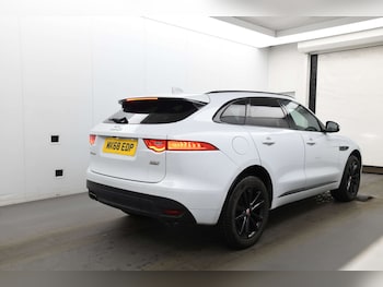 Used Jaguar F-Pace 2018 for sale - 78400848: Photo