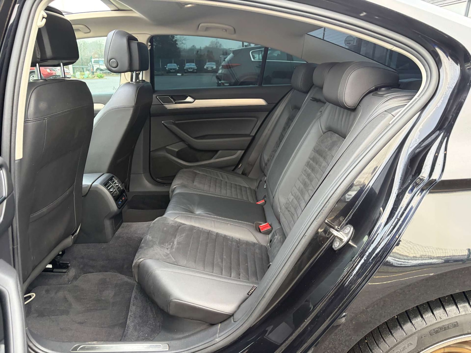 Used Volkswagen Passat 2018 for sale - 77022666: Photo 23