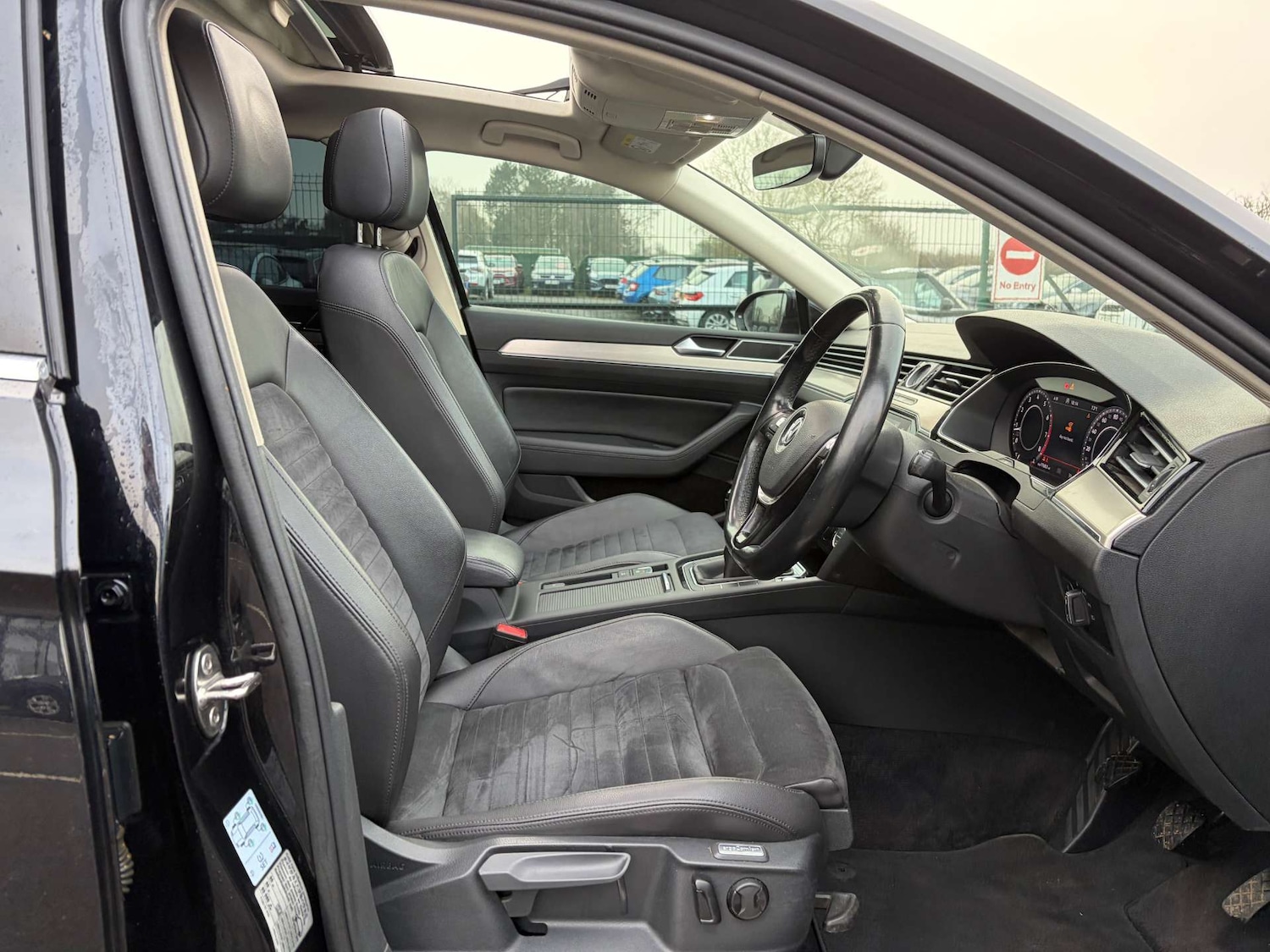 Used Volkswagen Passat 2018 for sale - 77022666: Photo 39