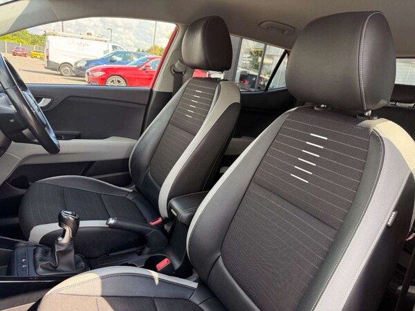 Used Kia Stonic 2018 for sale - 76290975: Photo 12