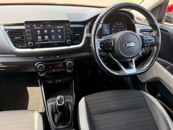 Used Kia Stonic 2018 for sale - 76290975: Photo 26