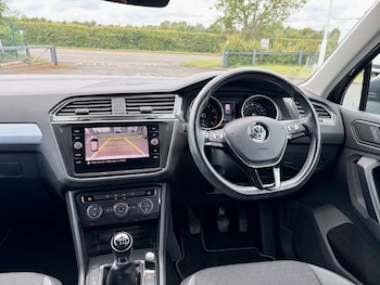 Used Volkswagen Tiguan 2019 for sale - 78804161: Photo