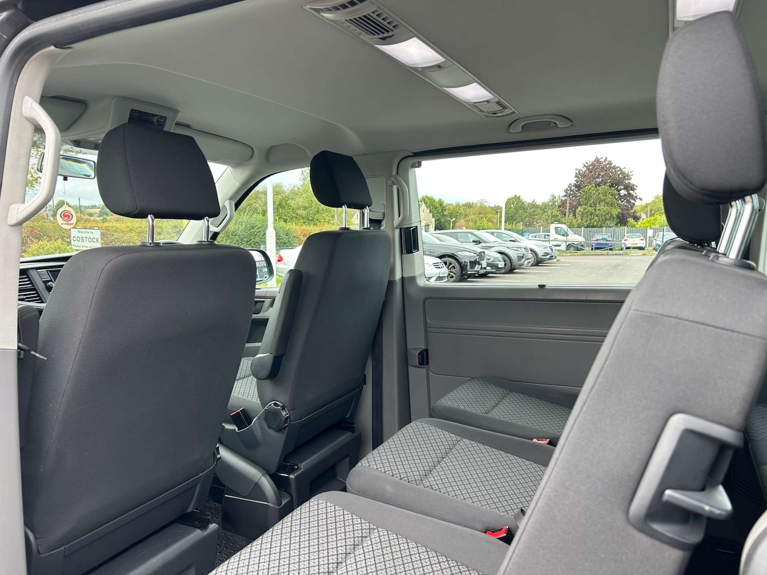 Used Volkswagen Transporter 2020 for sale - 75936115: Photo 20