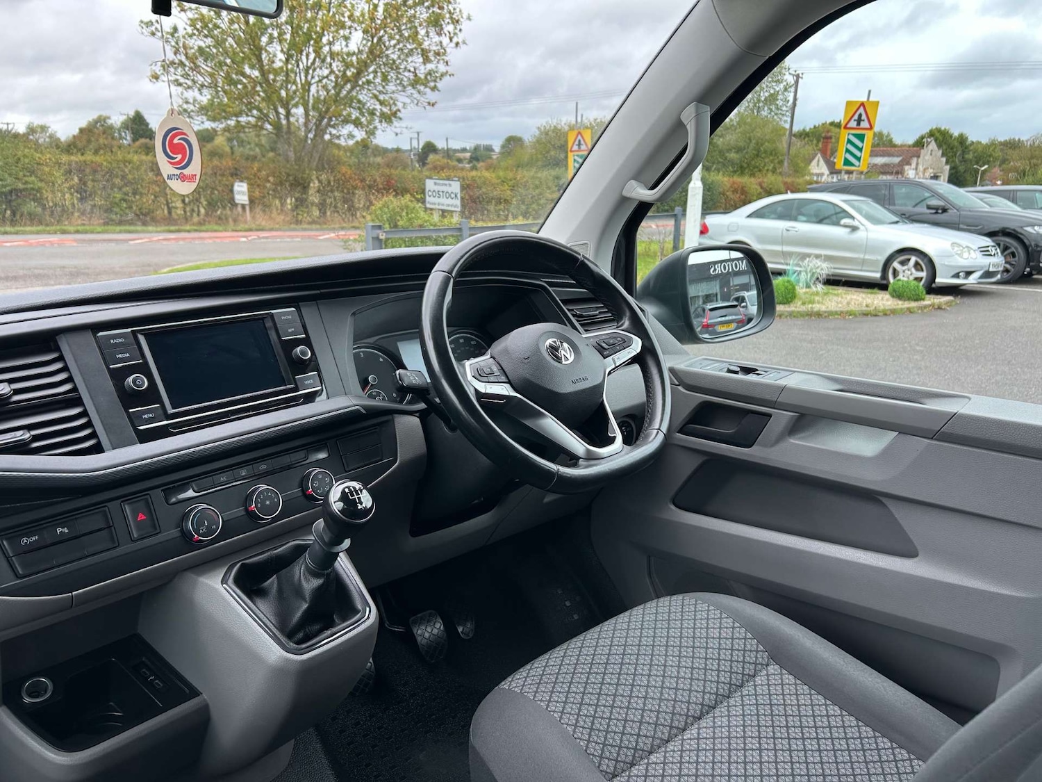 Used Volkswagen Transporter 2020 for sale - 75936115: Photo 52