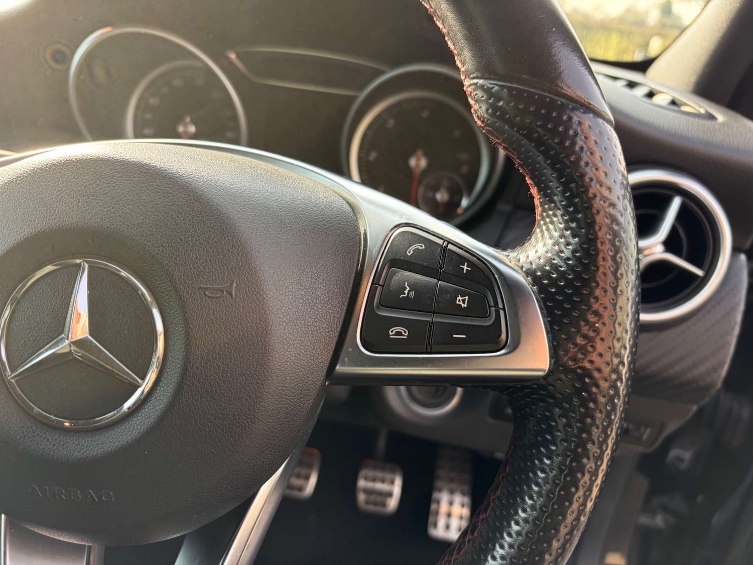 Used Mercedes-Benz A-Class 2017 for sale - 77990068: Photo 41