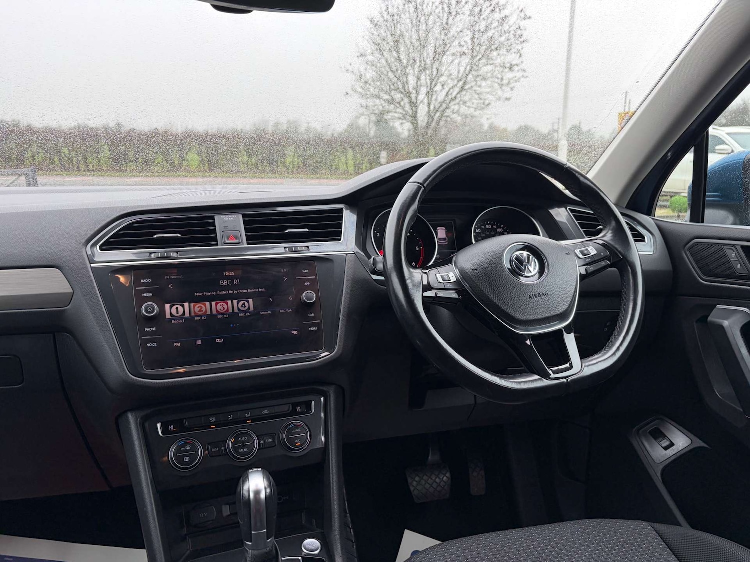 Used Volkswagen Tiguan Allspace 2019 for sale - 77998539: Photo 2