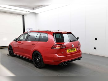 Used Volkswagen Golf 2018 for sale - 79597615: Photo