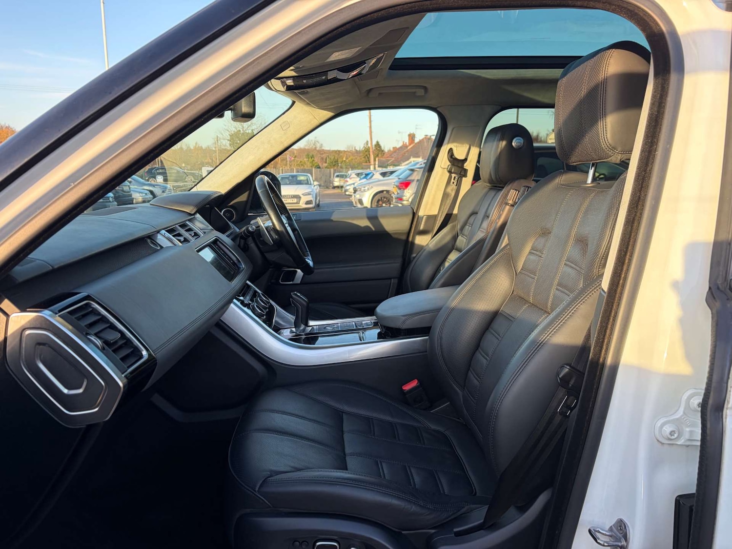 Used Land Rover Range Rover Sport 2015 for sale - 76829968: Photo 15