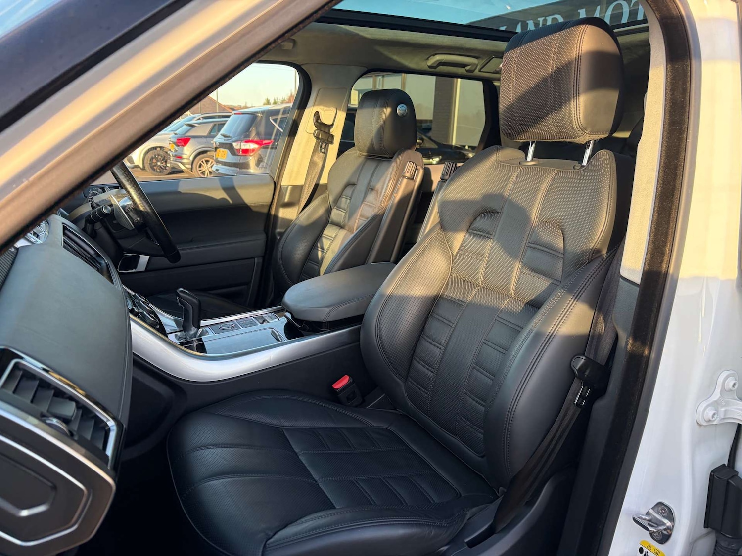 Used Land Rover Range Rover Sport 2015 for sale - 76829968: Photo 17