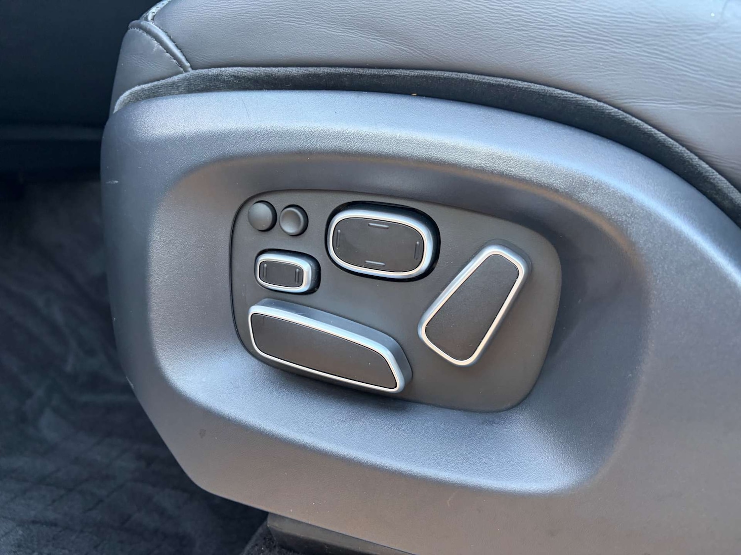 Used Land Rover Range Rover Sport 2015 for sale - 76829968: Photo 19